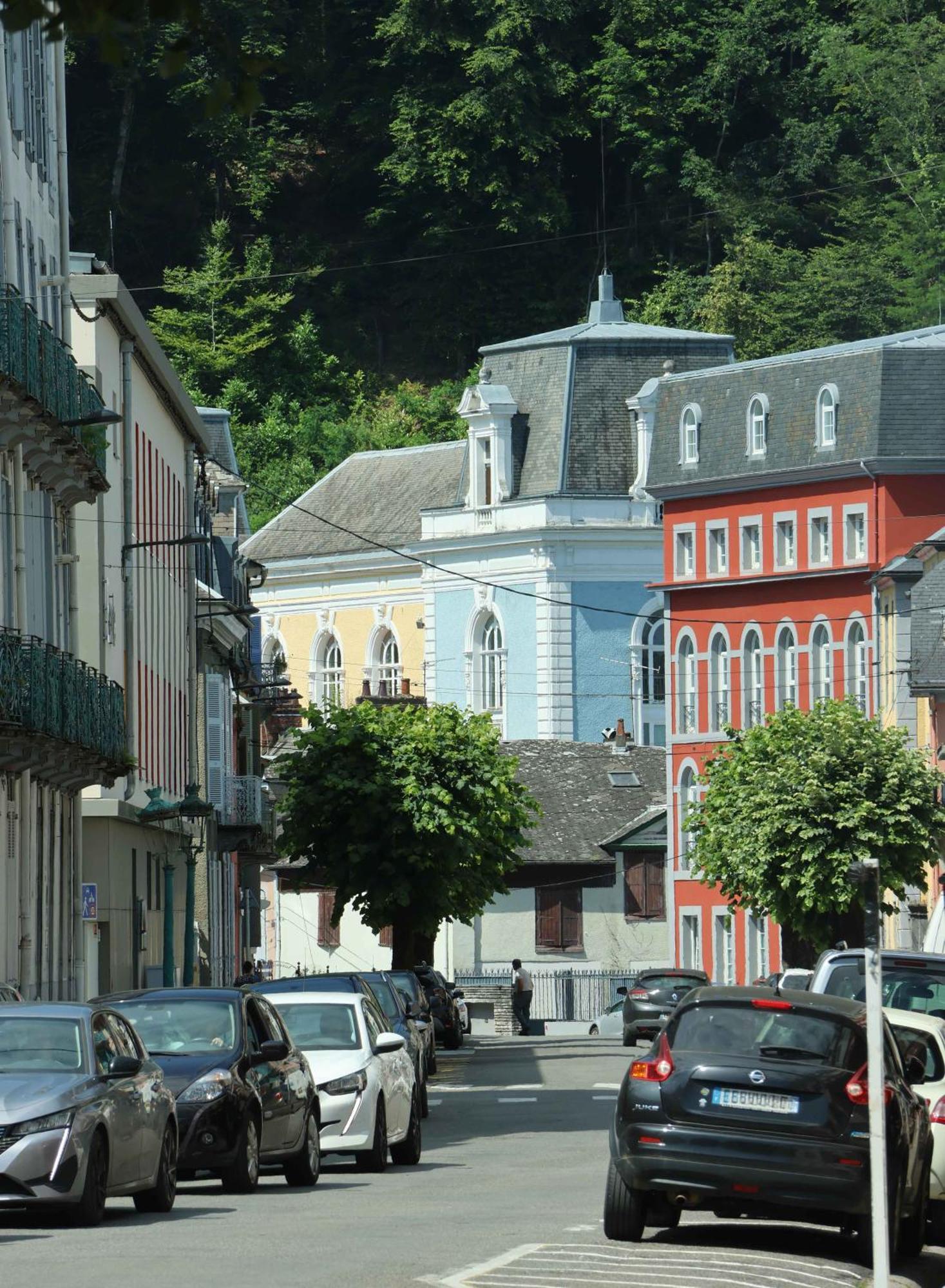 Appartement Caoubere à Bagnères-de-Bigorre Extérieur photo
